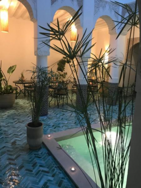 Riad Dollar Des Sables & Spa